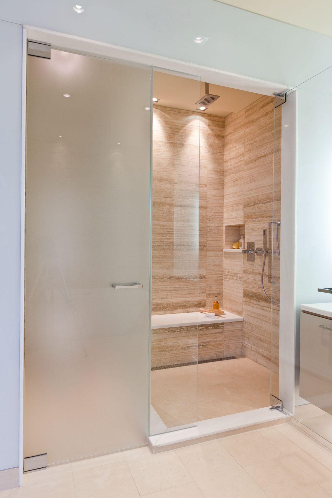 Hazelton Presentation Gallery U31 Design-4