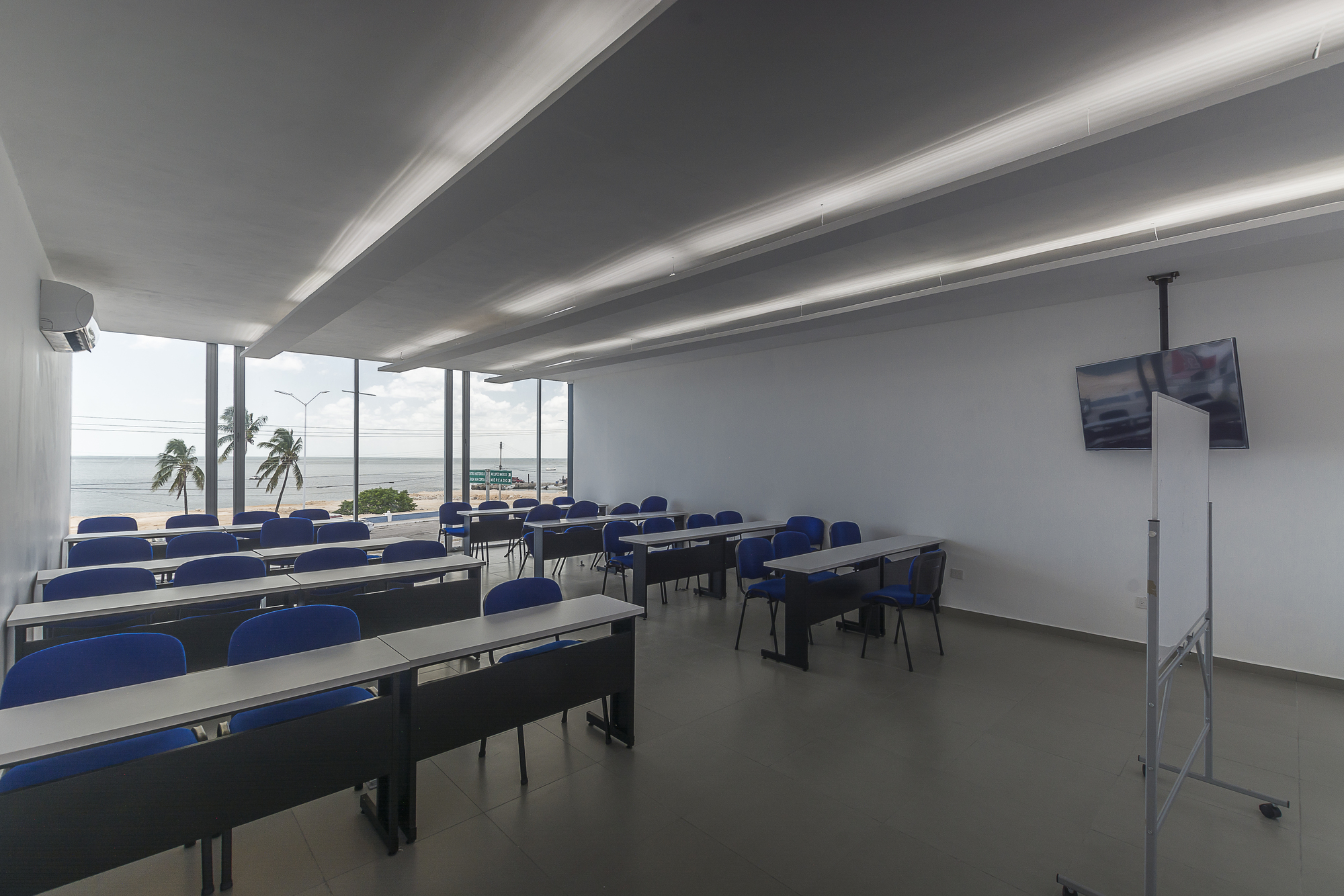 Interamerican University 校园建筑设计-28