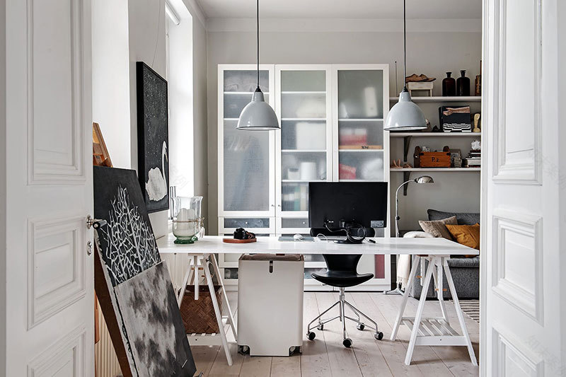 宽敞的厨房和餐厅里的图书馆:瑞典的大公寓-27