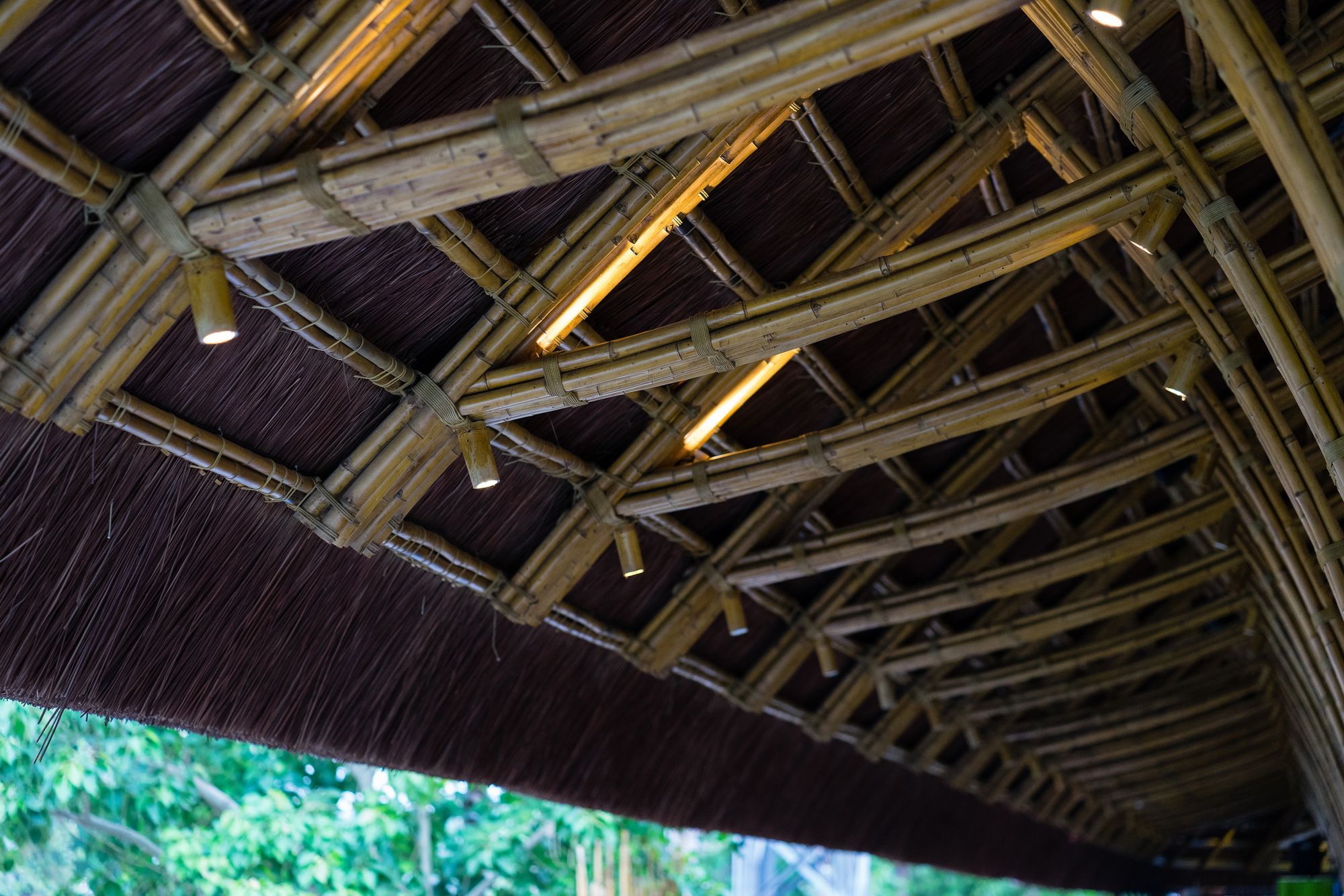 BAMBOO LONG HOUSE RESTAURANT | BAMBUBUILD - ARCH2O-11