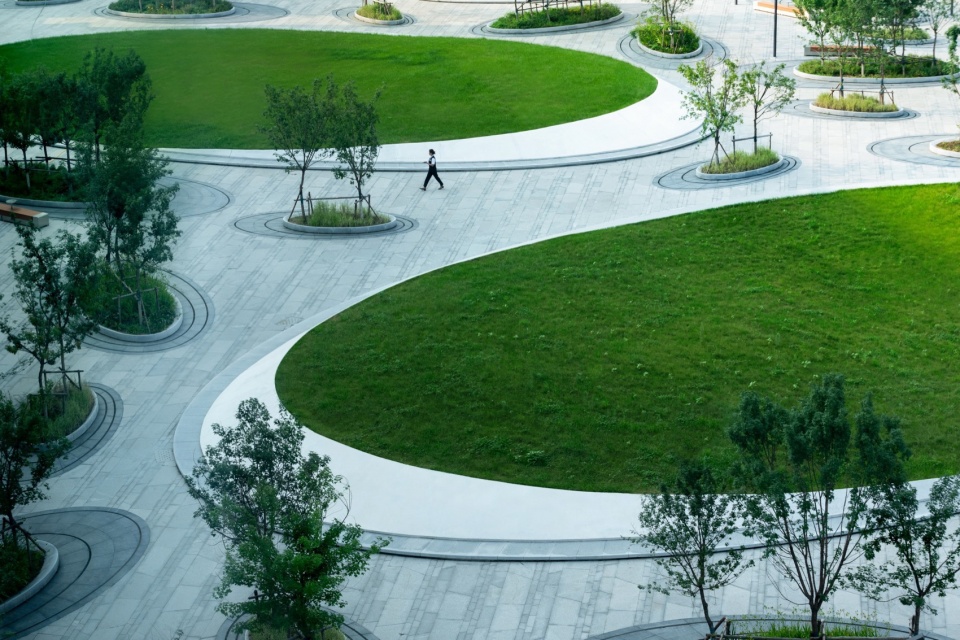 沈阳材料科学国家研究中心生长之园丨中国沈阳丨R land北京源树景观规划设计事务所等-16