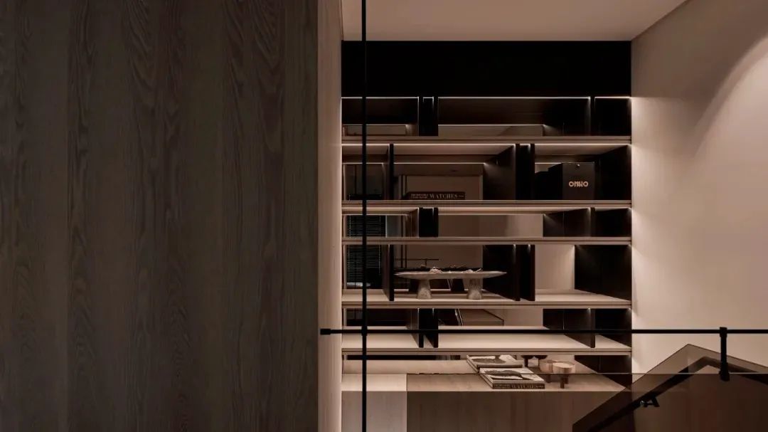 320㎡当代轻奢深色系私宅丨唐忠汉-21