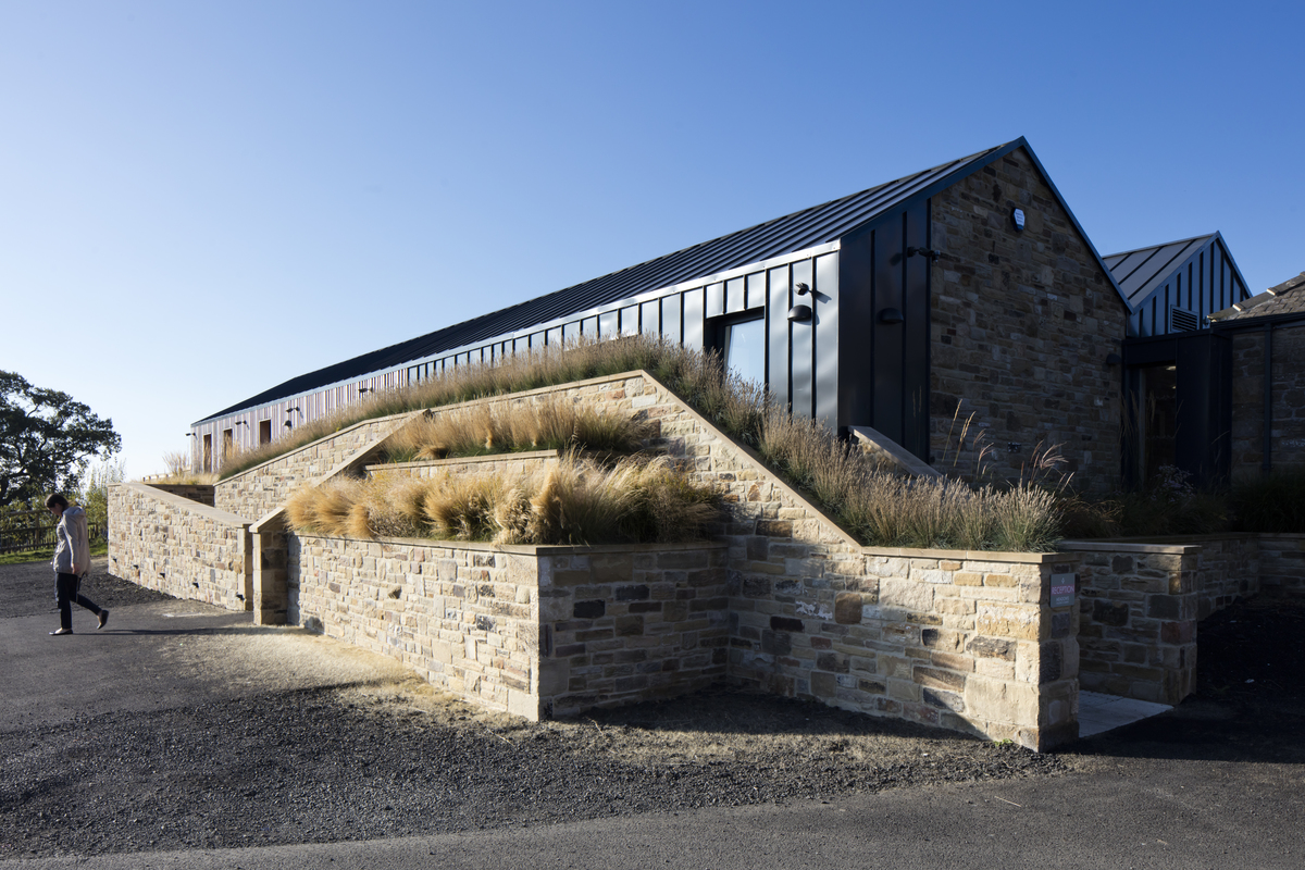 草地上的托儿所,英国 / MailenDesign-20