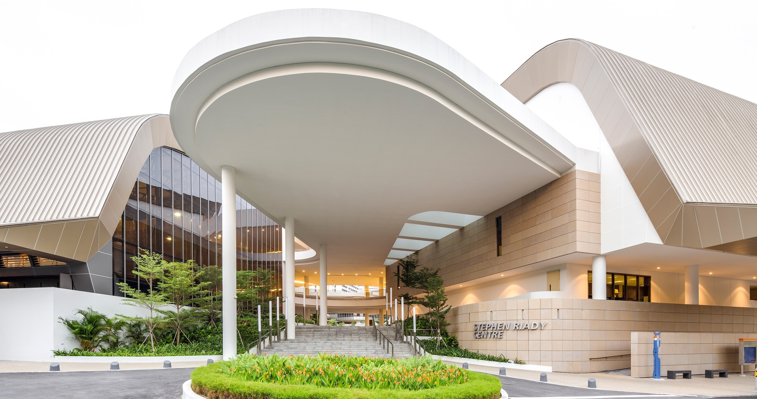 新加坡国立大学斯蒂芬·里 ady 中心 | 教育、运动与休闲的融合-4