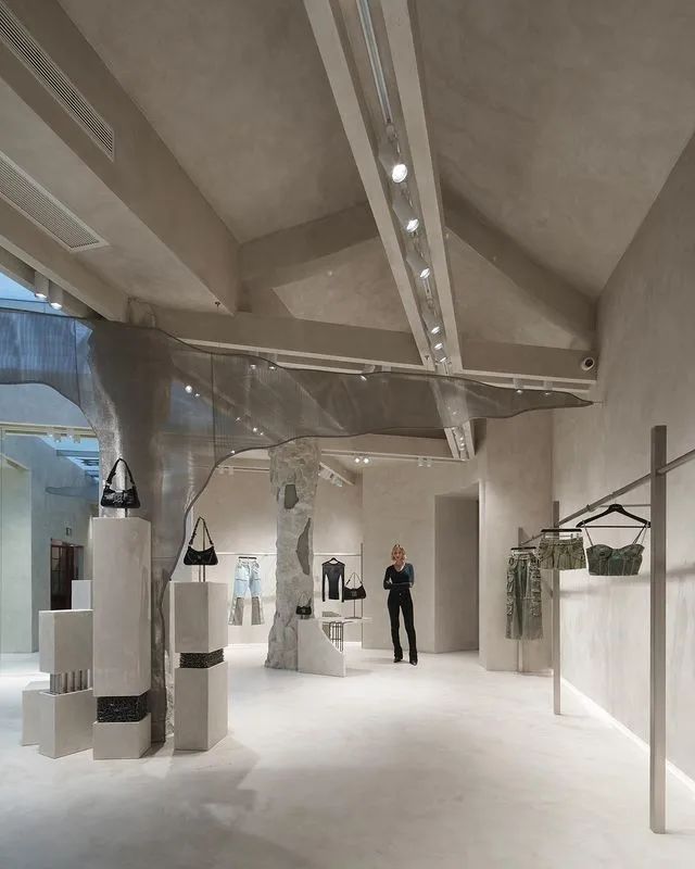 MISBHV 成都祠堂街旗舰店丨中国成都-11