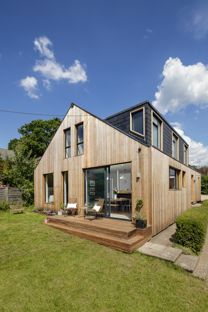 "翻新"英国 60 年代平房,打造现代家庭生活空间-22