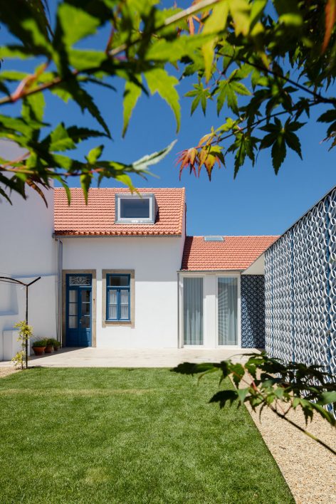 葡萄牙奥瓦尔住宅翻新-18