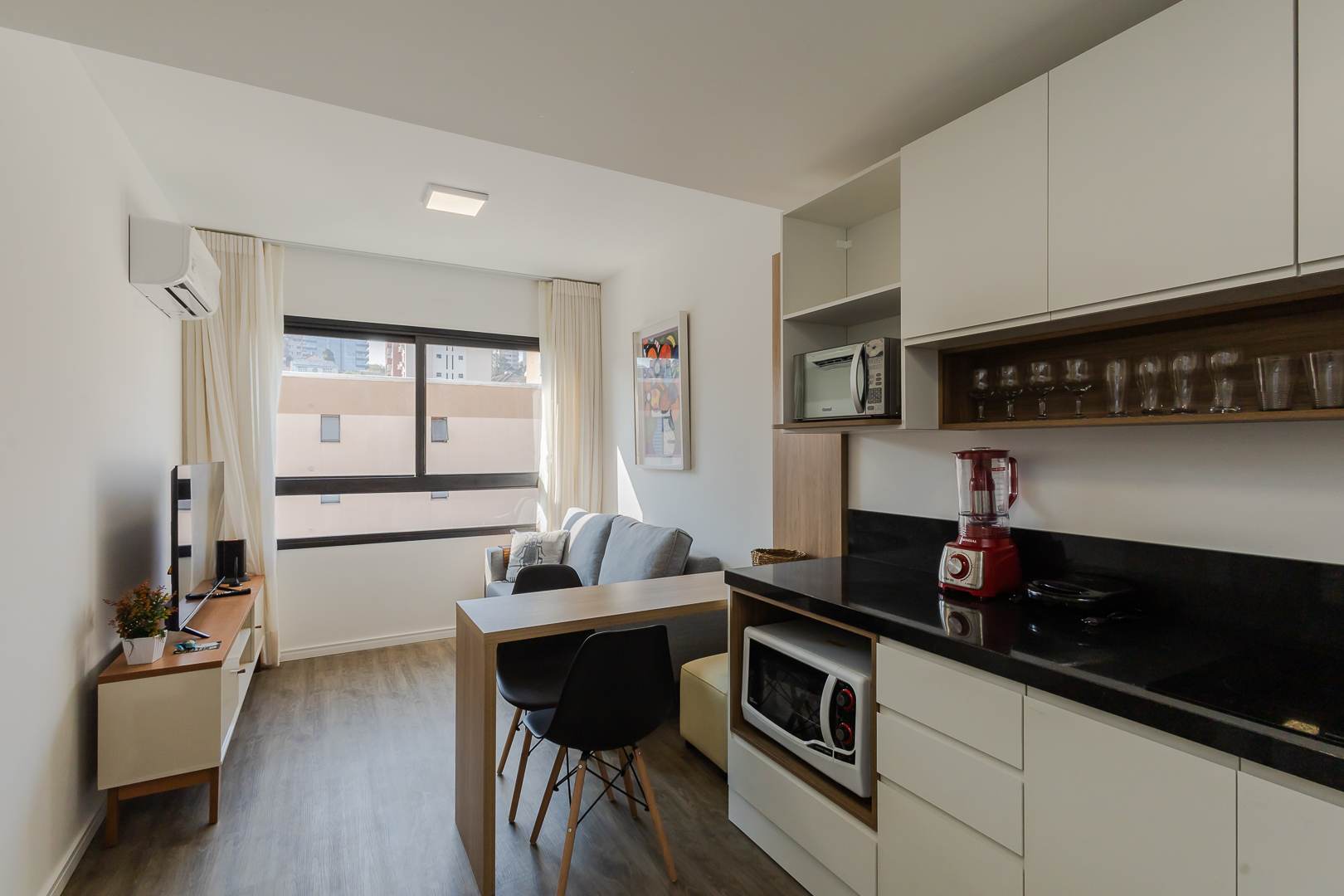 Modern Airbnb Apartment-1