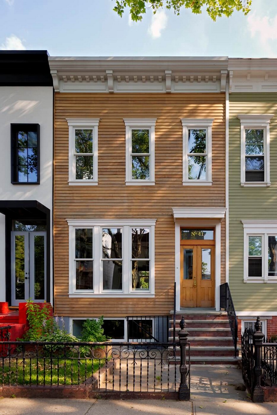 A Williamsburg Row House Gets a Modern Update-1