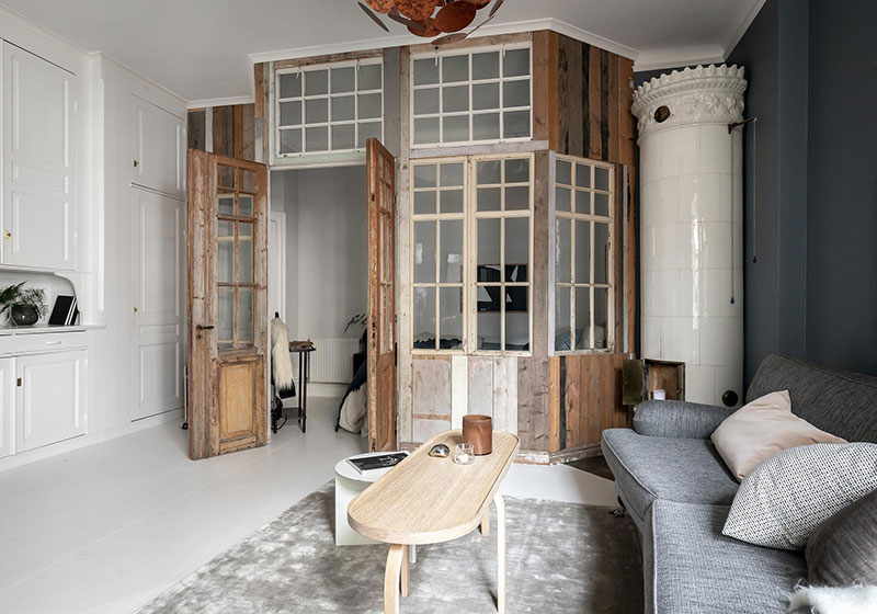 瑞典 44 平米独特小公寓 | 蓝墙与复古隔断的惊艳之作-3