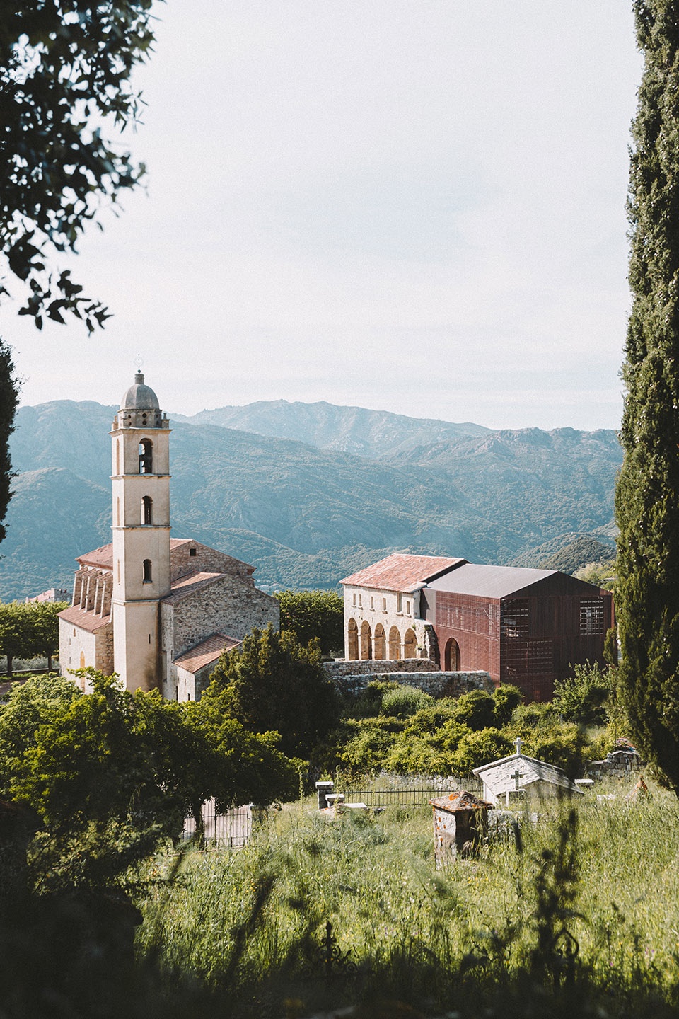 科西嘉岛修道院改造 | 历史与现代的完美融合-21