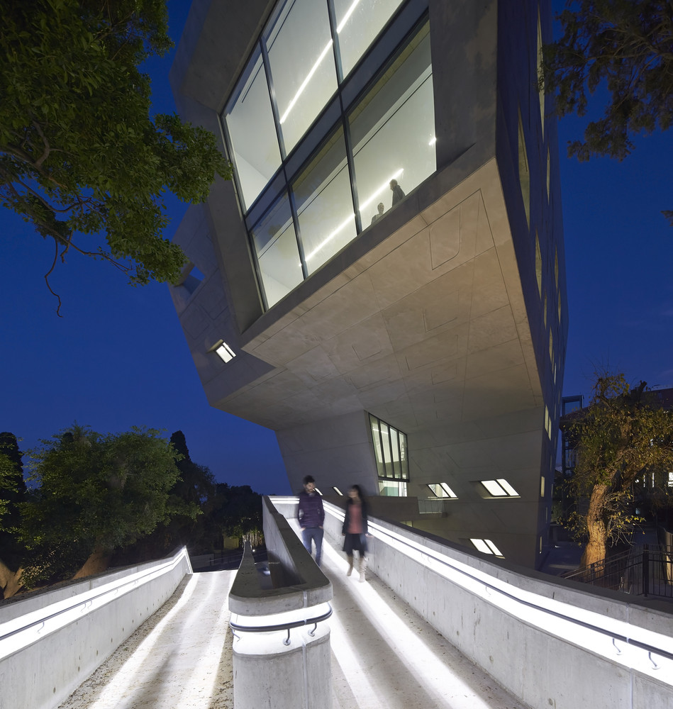 Issam Fares Institute – American University of Beirut  Zaha Hadid Architects-79