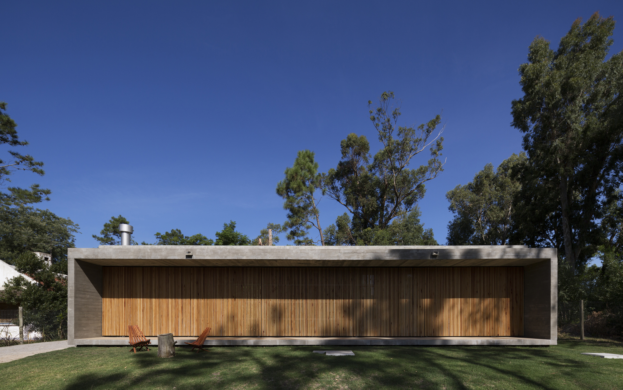 乌拉圭马林迪亚大厦-0