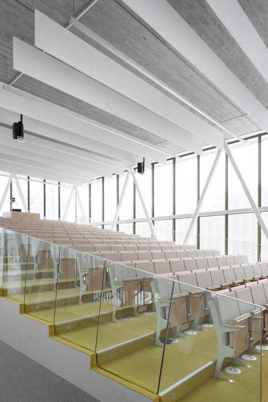 立方体校园设计 · 悬浮平台与智能支撑结构-18