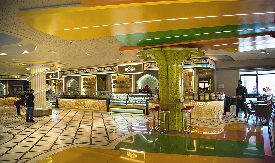 地形限制下的娱乐餐饮综合体设计-8