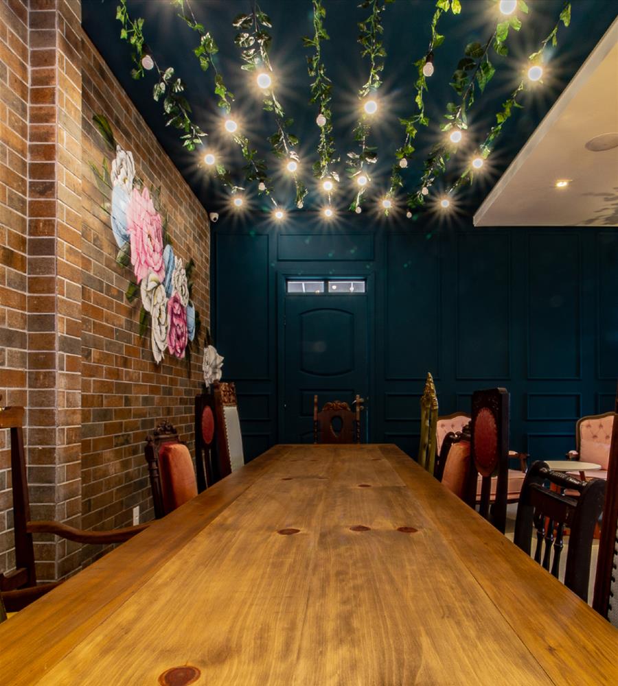 梦幻之地 · Goodies Bakery 的迷人室内设计-6