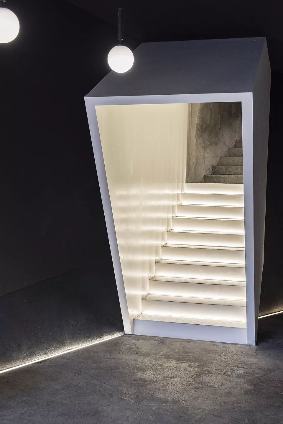 城市夹缝中的变奏 | 贵州彡口空间-30