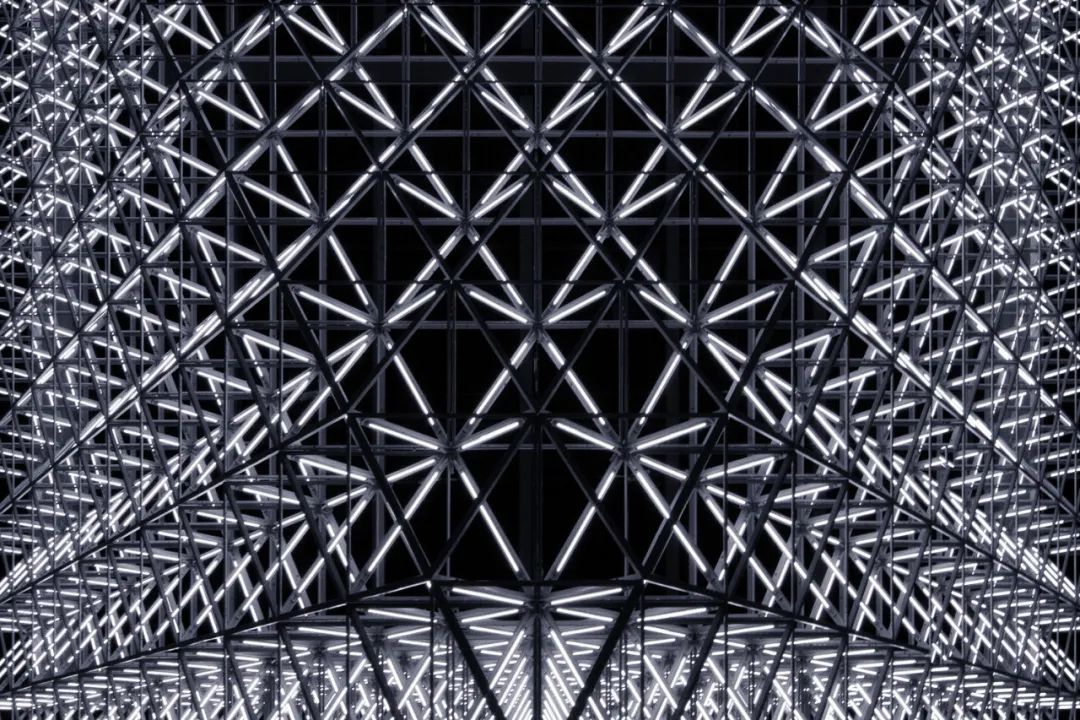 《感知自然》——联合视觉艺术家 UVA 探索时间、空间与自然现象-25