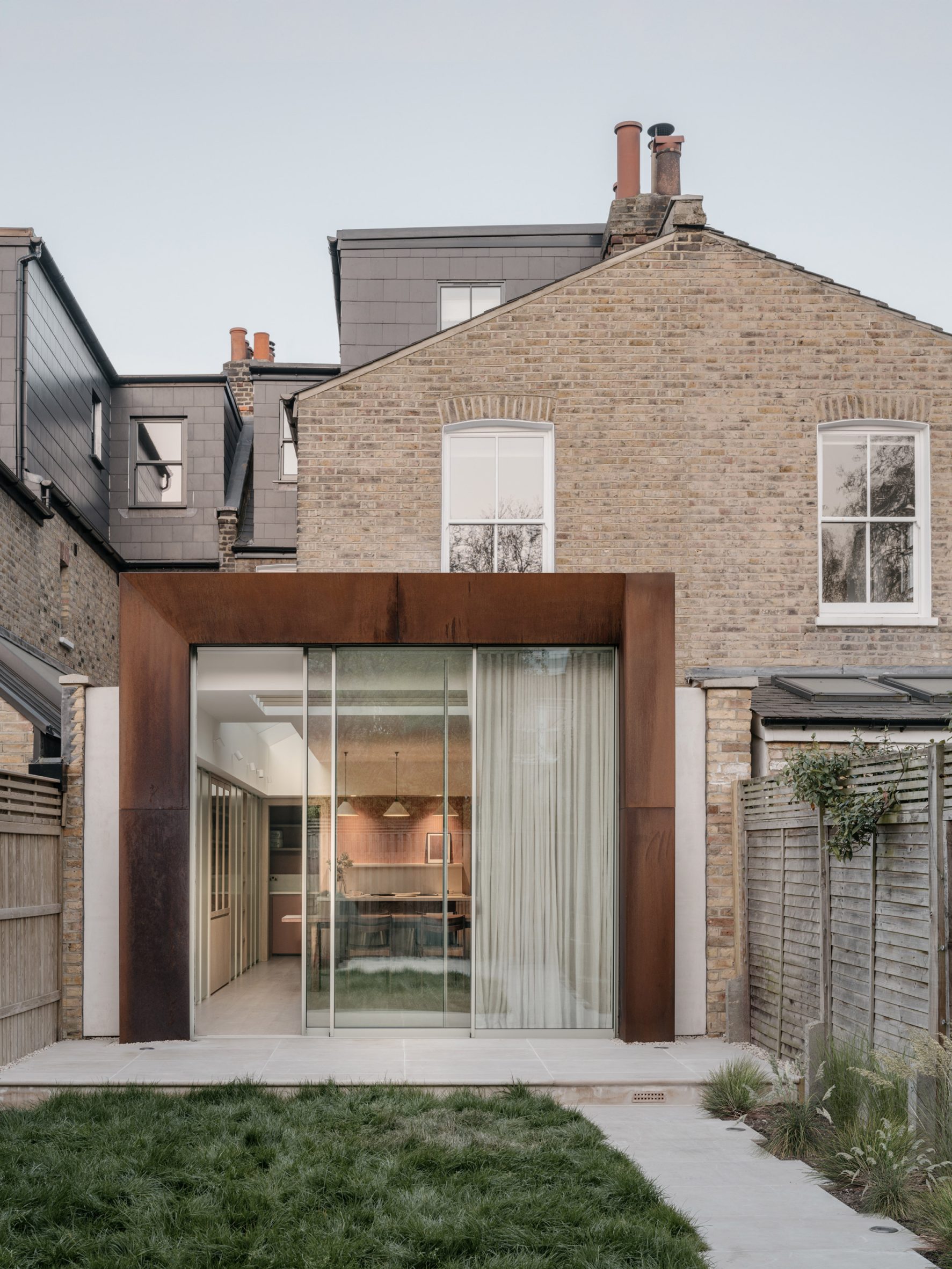 丝带屋丨英国伦敦丨Will Gamble Architects-3