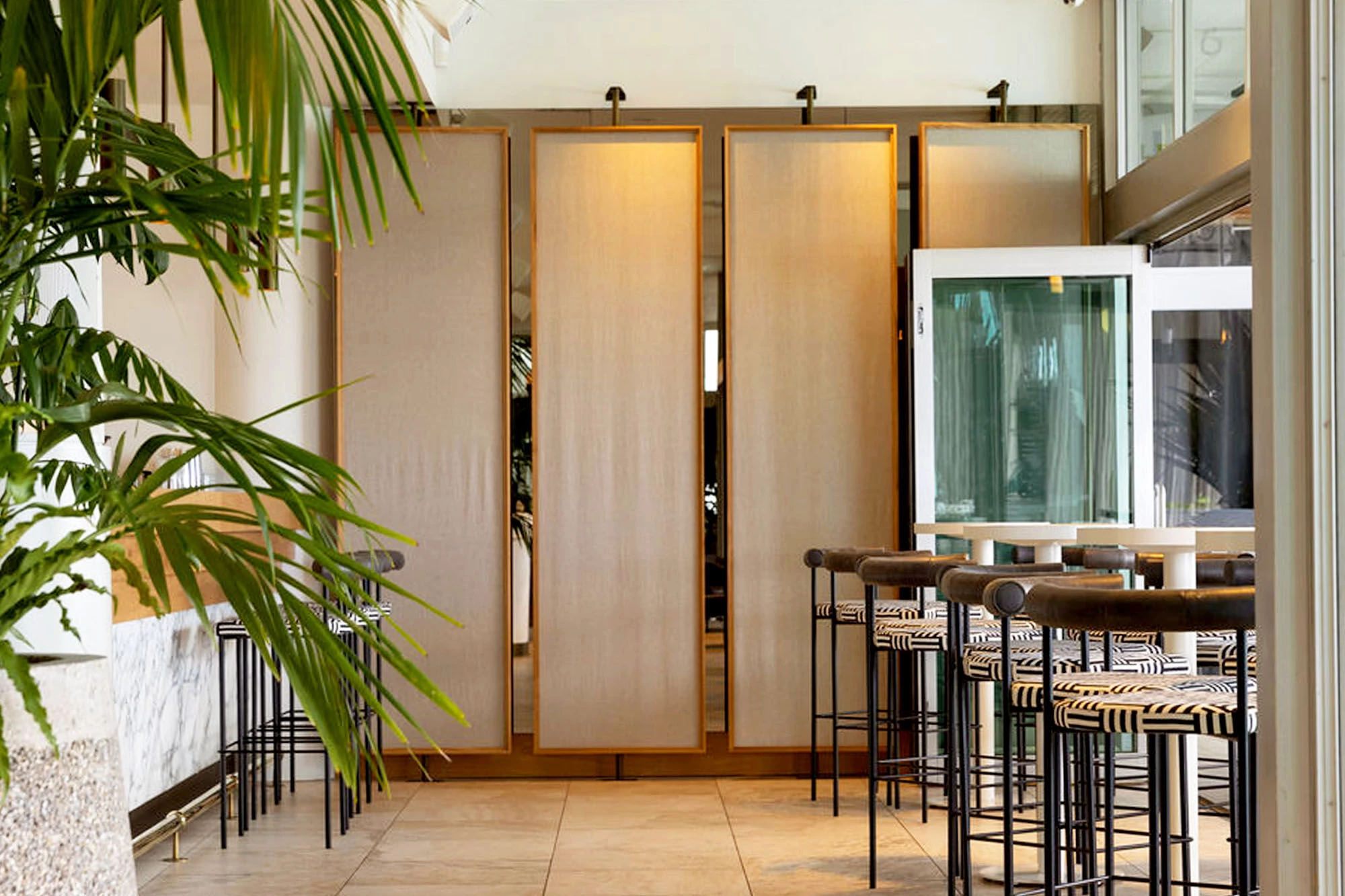 新西兰 Euro Bar 现代海滨俱乐部风格打造丨新西兰奥克兰丨CTRL Space-23