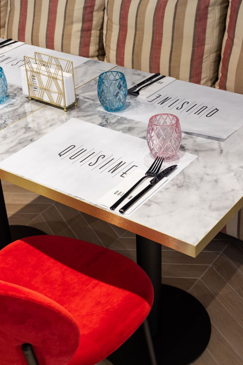 罗马尼亚 Timisoara Quisine 餐厅丨罗马尼亚蒂米什瓦拉丨Pure Mess Design-37