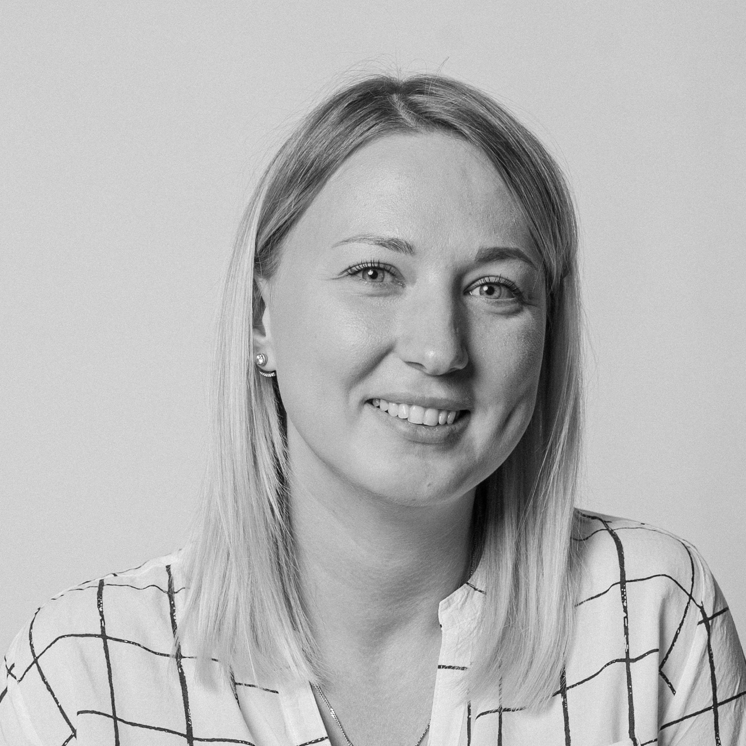 VSLKVSKA | A two-story apartment design-107