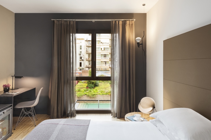 巴塞罗那亚历山大酒店-41