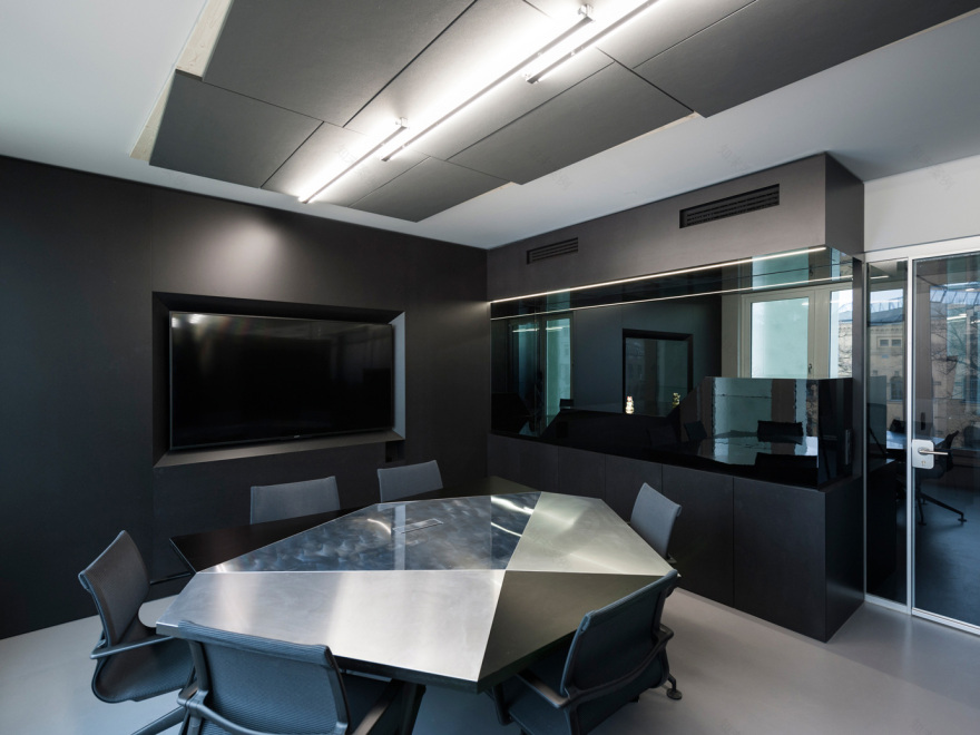 柏林魅力创意组合 | 冈萨雷斯·哈斯精选项目-76