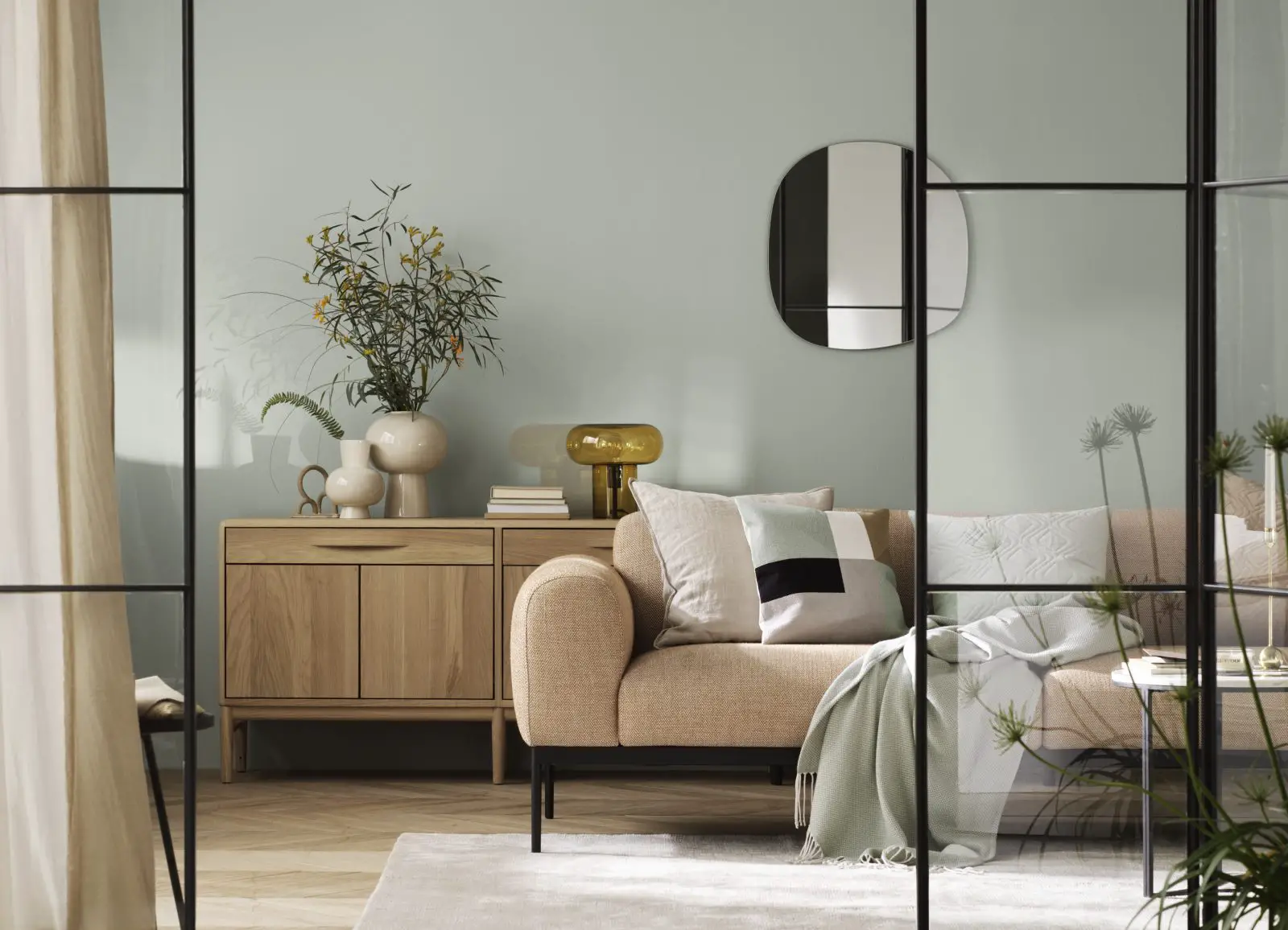 H&M Home 2020 春夏新品 | 海滨美宅的环保现代风-14