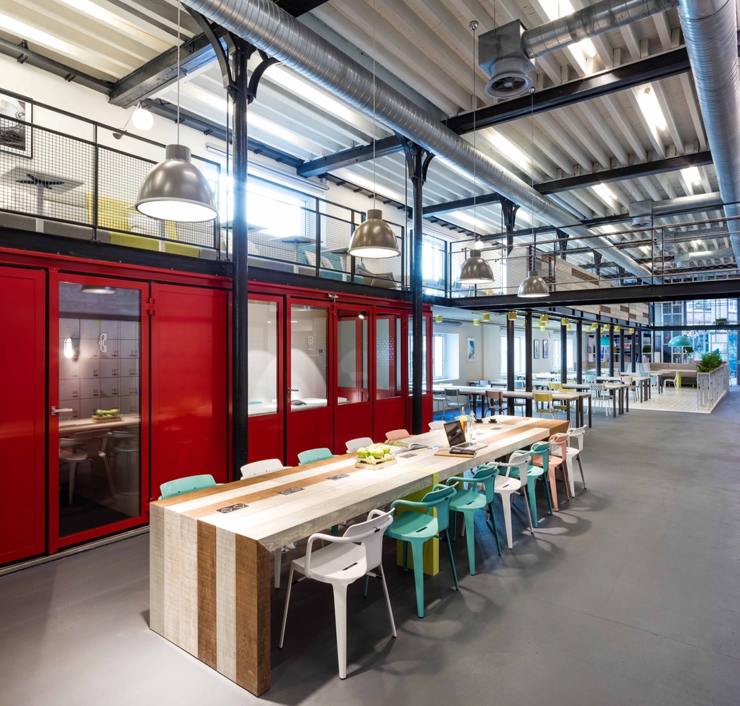 Deskopolitan  MoreySmith-40