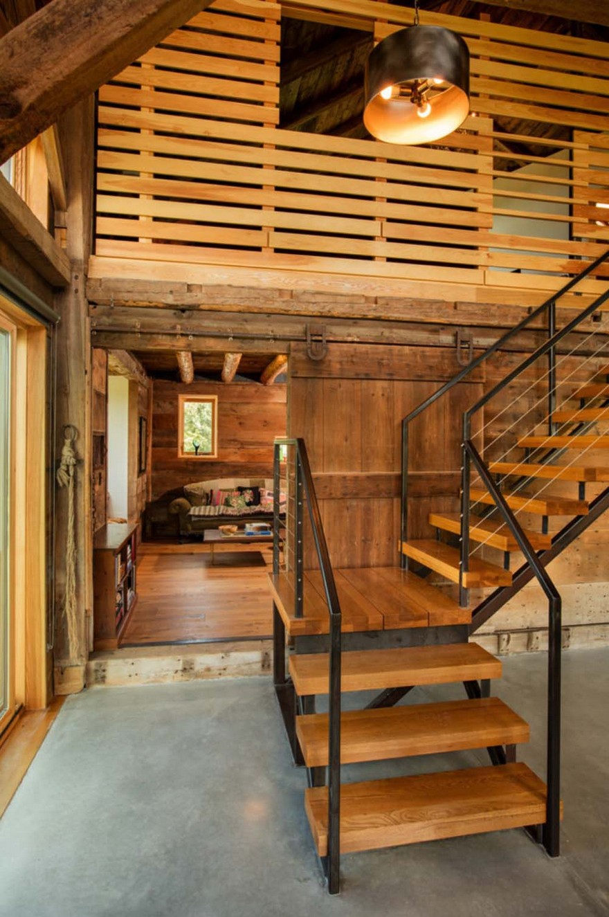 希顿将 18 世纪佛蒙特州农舍翻新为现代家园-13