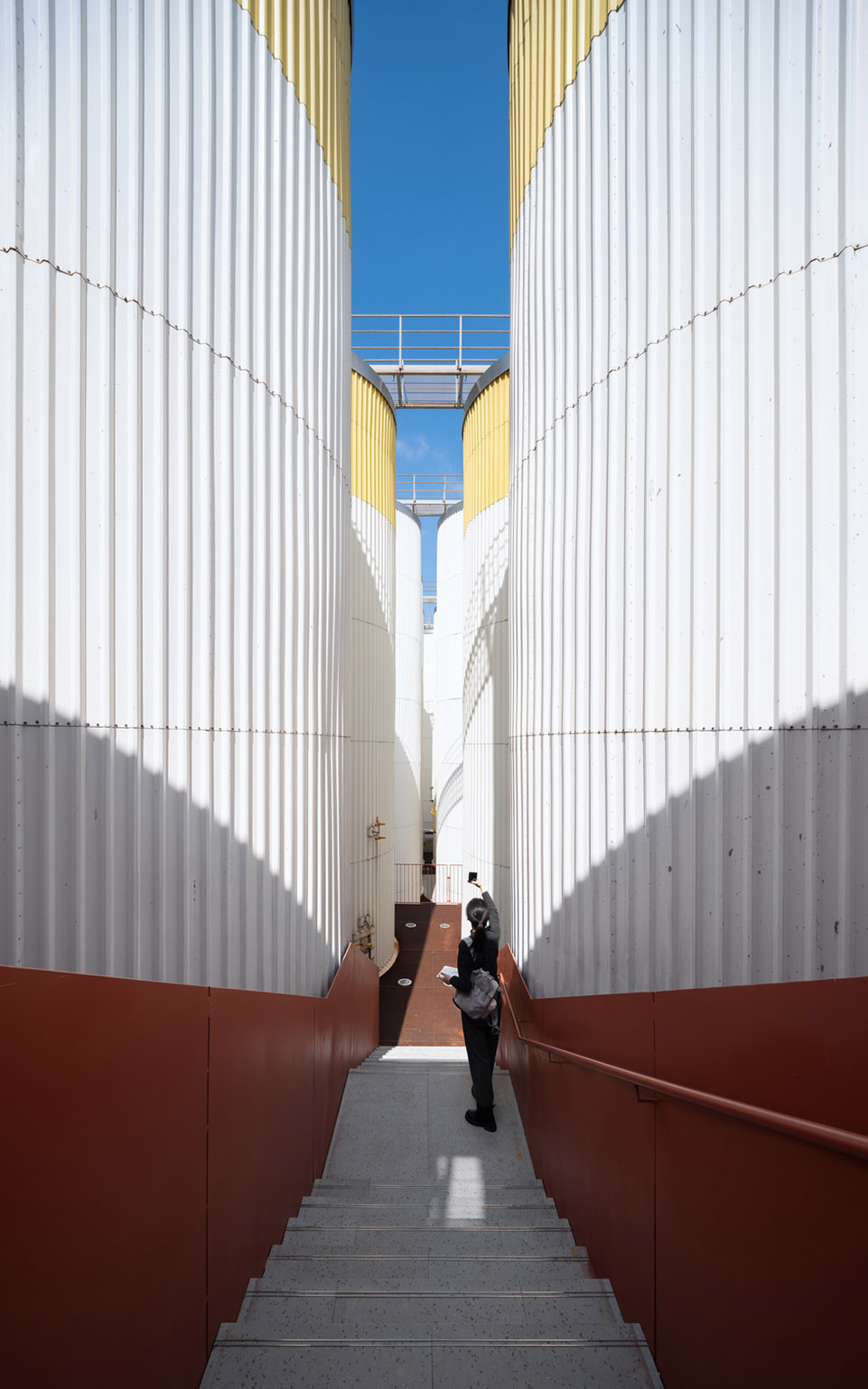 金威啤酒厂工业遗存改造 | 空间即展览的典范-112