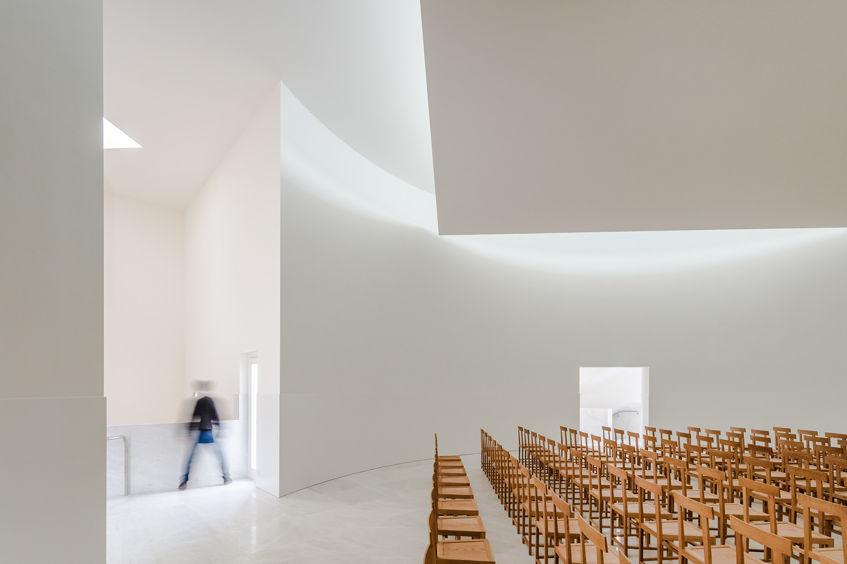 Saint-Jacques-de-la-Lande教堂,法国雷恩 / Álvaro Siza Vieira-156