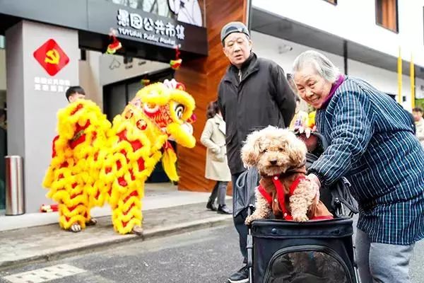 上海愚园路社区菜场大变身 | 烟火气与洋气共存-38