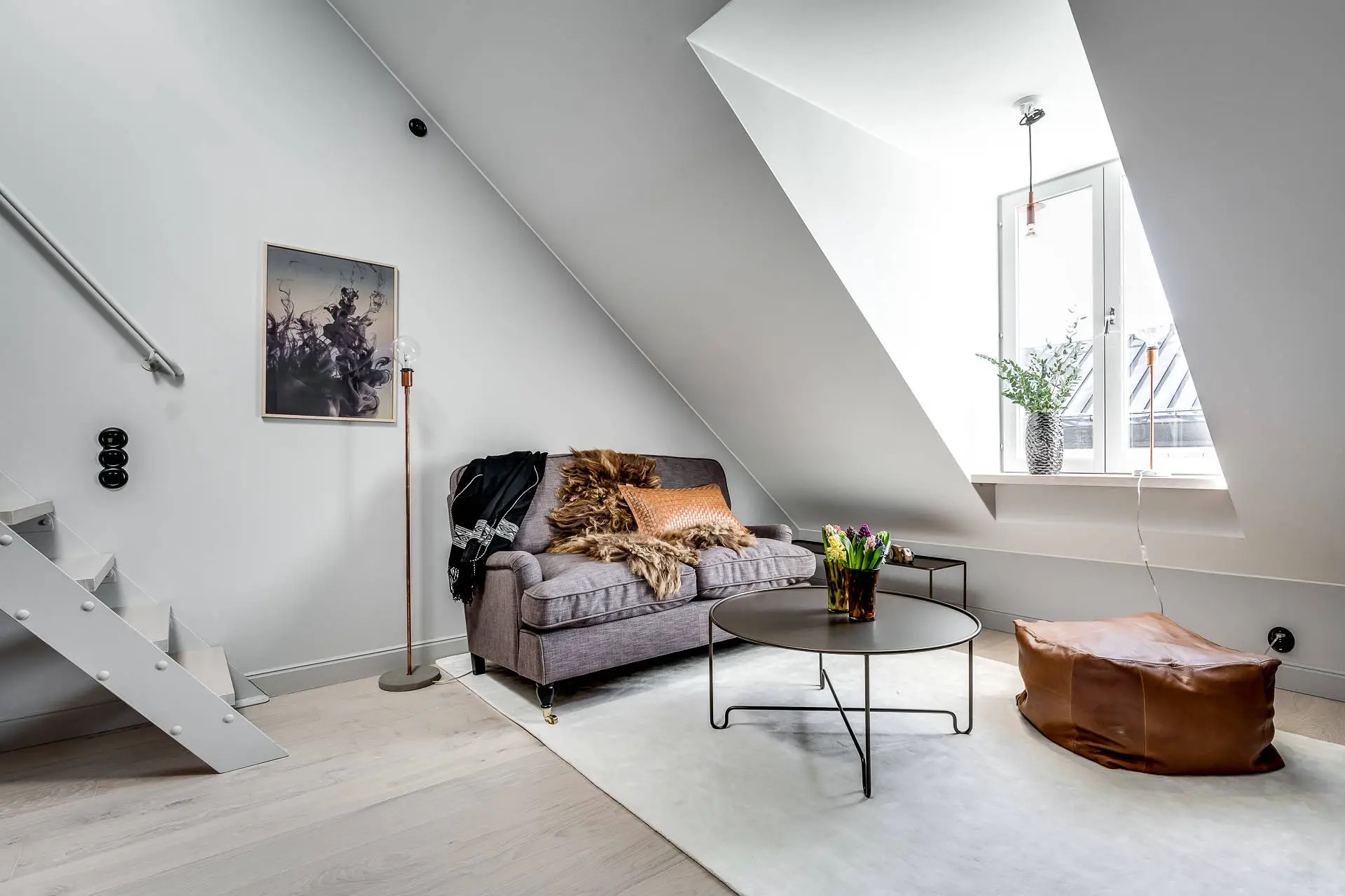 同一大厦内的三套风格统一又各具特色的公寓设计-27