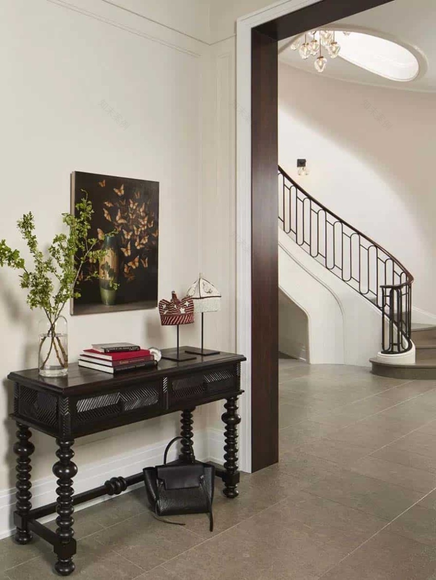 Lincoln Park home is a stunning display of French-style architecture-2