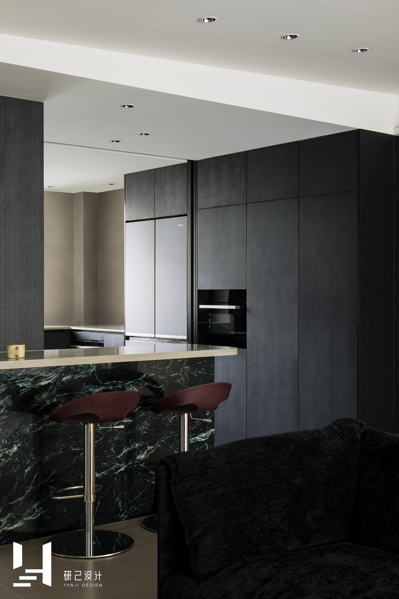 安徽芜湖国宾台142㎡ 《黑色圆舞曲》丨中国芜湖丨研己设计-26