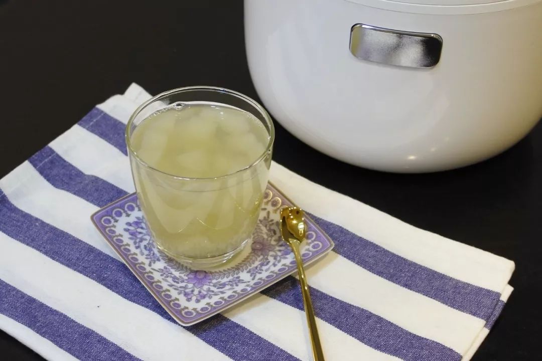 乐活食堂|TOKIT 迷你智能电饭煲煮梨水 温暖你的秋天-10