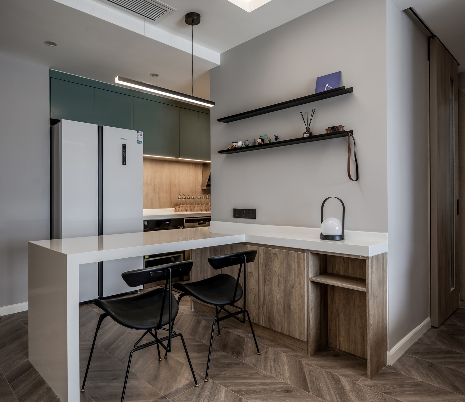 秋日暖阳 · 小户型高级灰设计-16