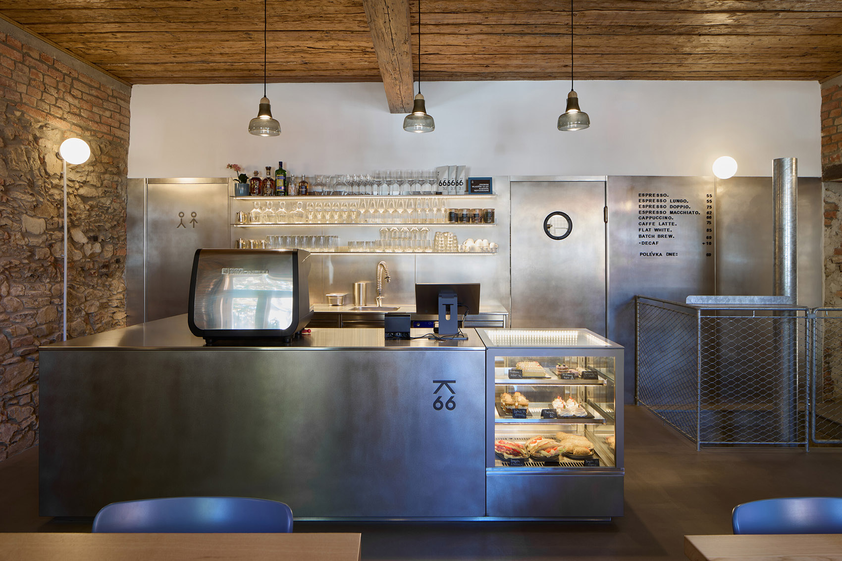 K66咖啡馆与联排住宅丨matěj šebek architekti-32