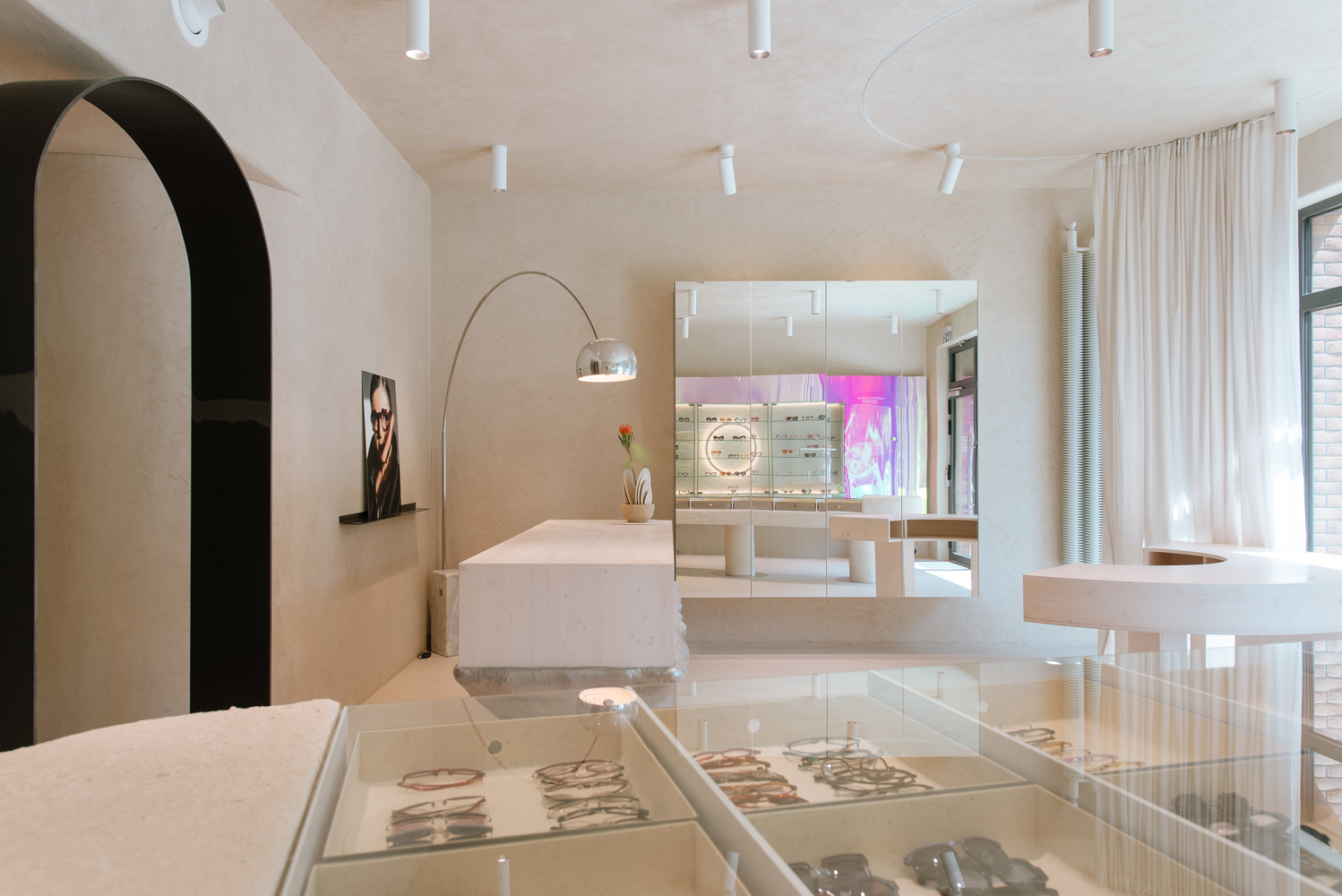 IOKO 商店丨斯洛伐克布拉迪斯拉发丨alan prekop-21