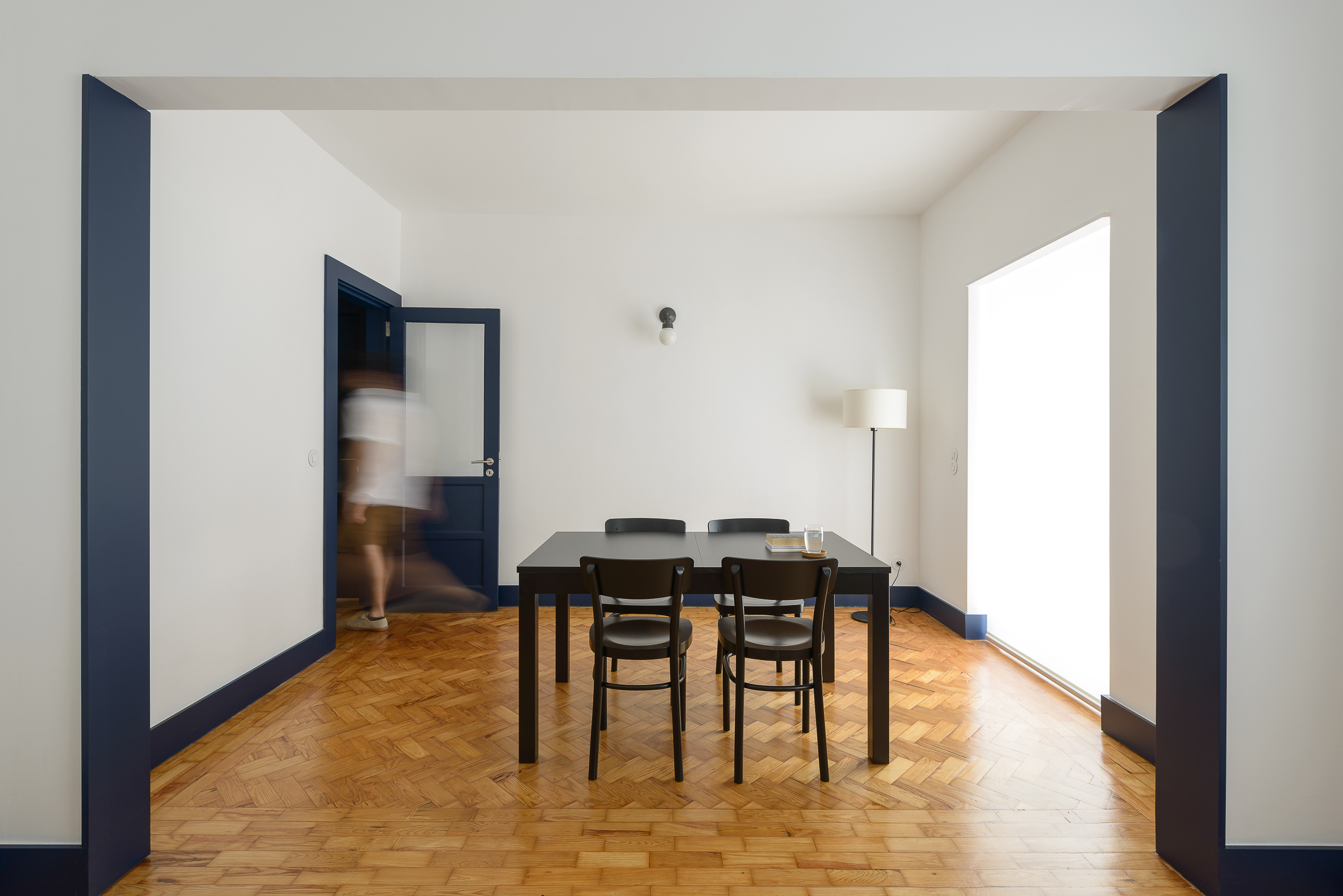 Galvao 公寓 | 核心空间重塑，色彩定义新身份-16