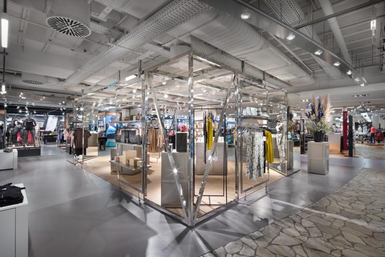 DIA Dittel Architekten丨b_place by Breuninger丨德国-0