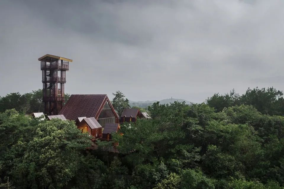 木屋小镇:岛屿·丛林·小木屋丨中国九江丨上海平介建筑设计事务所-9