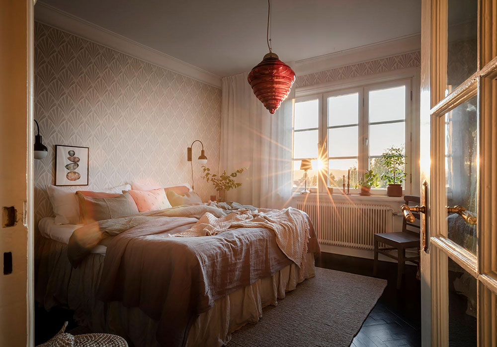 哥德堡红色沙发公寓 | 独特阁楼设计与空间利用-43