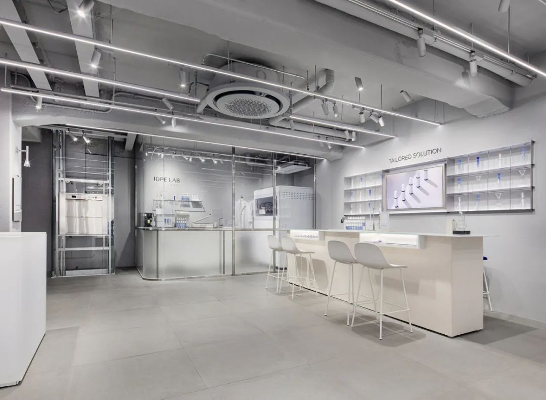 蓝灰调·质感商业空间·IOPE 实验室定制护肤新体验丨韩国-9