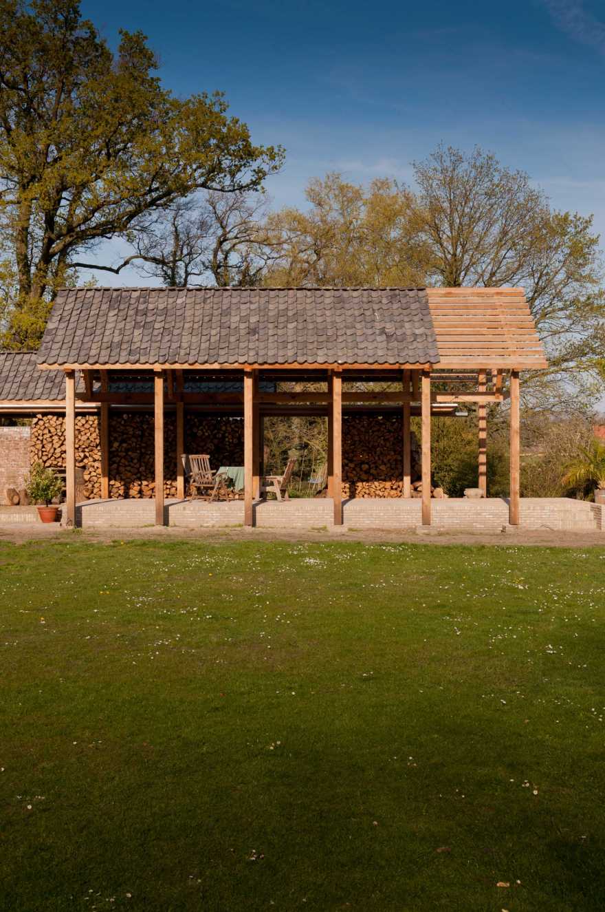 荷兰多梅勒河木材展馆 历史与现代的完美融合-12