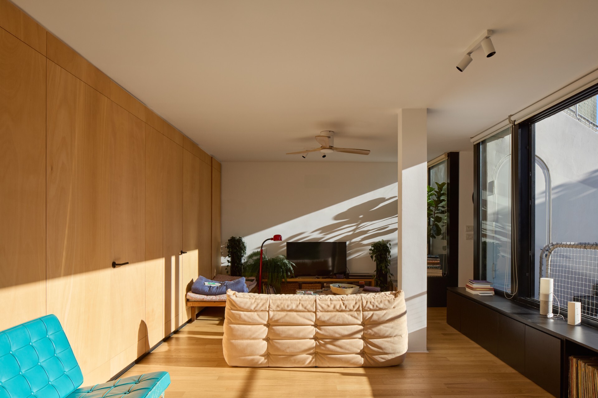 别墅丨乌拉圭蒙得维的亚丨FROM-27