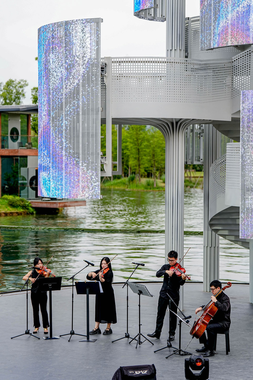 成都麓湖生态城生命塔装置丨中国成都丨万华研发及景观中心-20