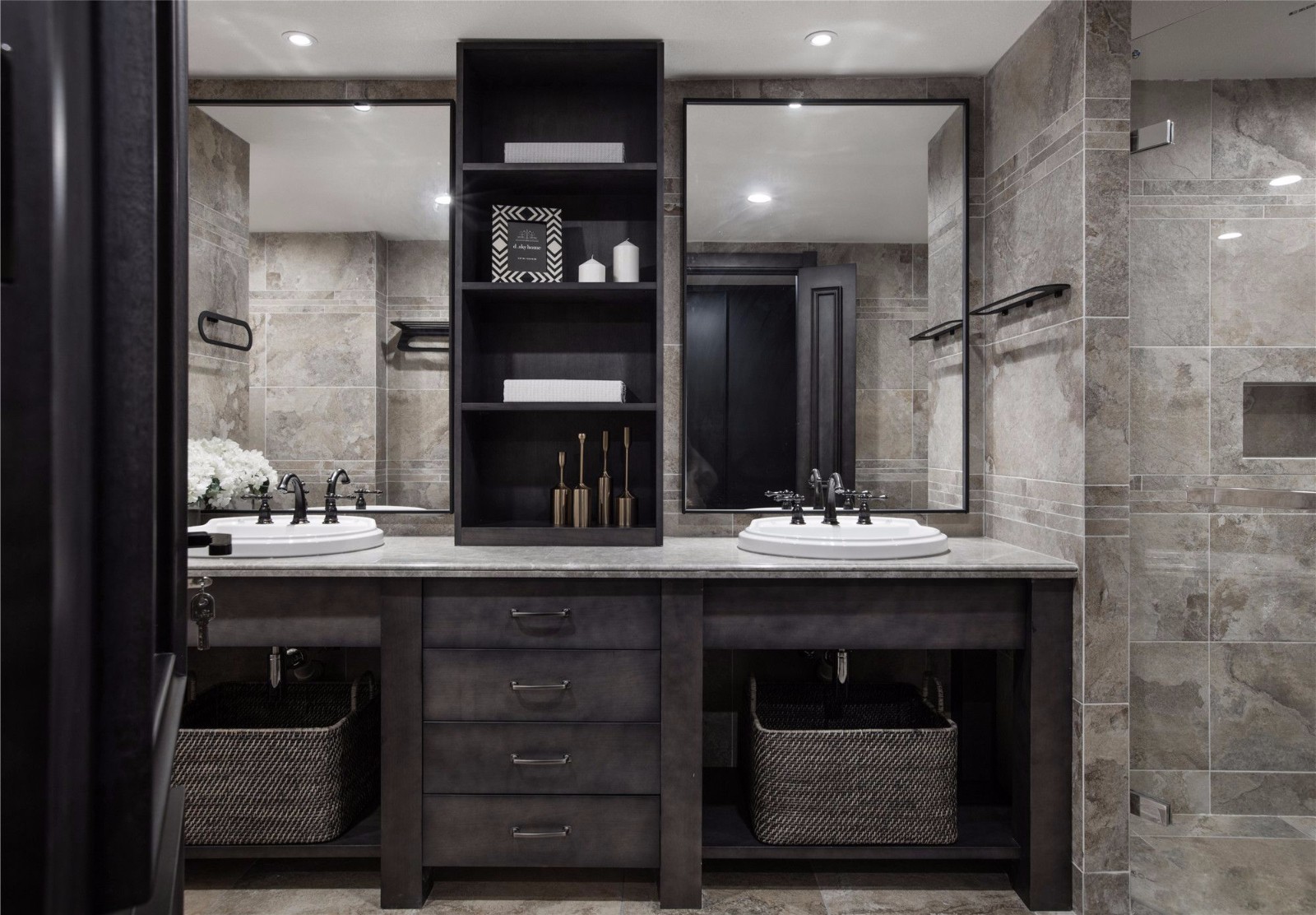 New England——245㎡暗黑系公寓  朱庆礼-12